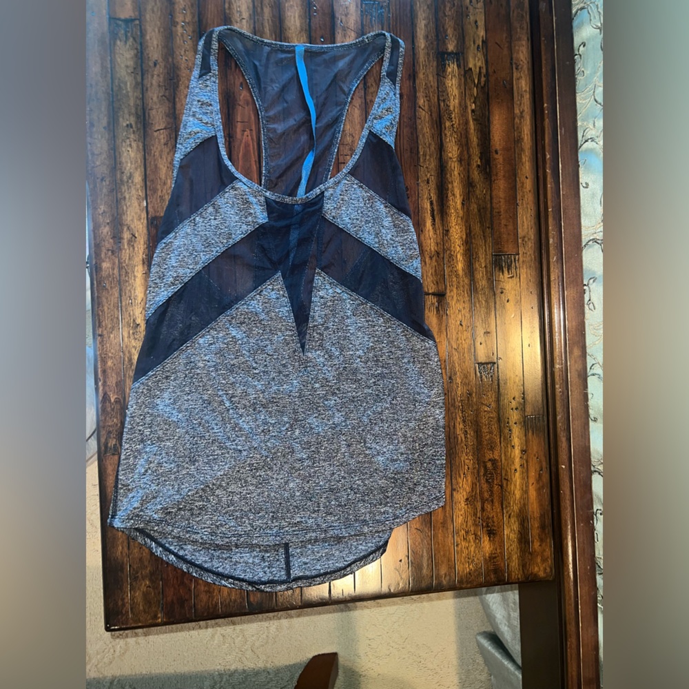 Lululemon If Youre Lucky Tank - Picture 9 of 11
